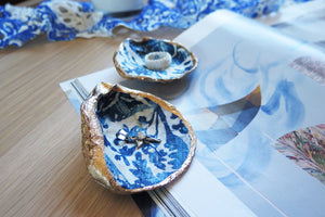 Blue China - Oyster trinket dishes (set of 2)